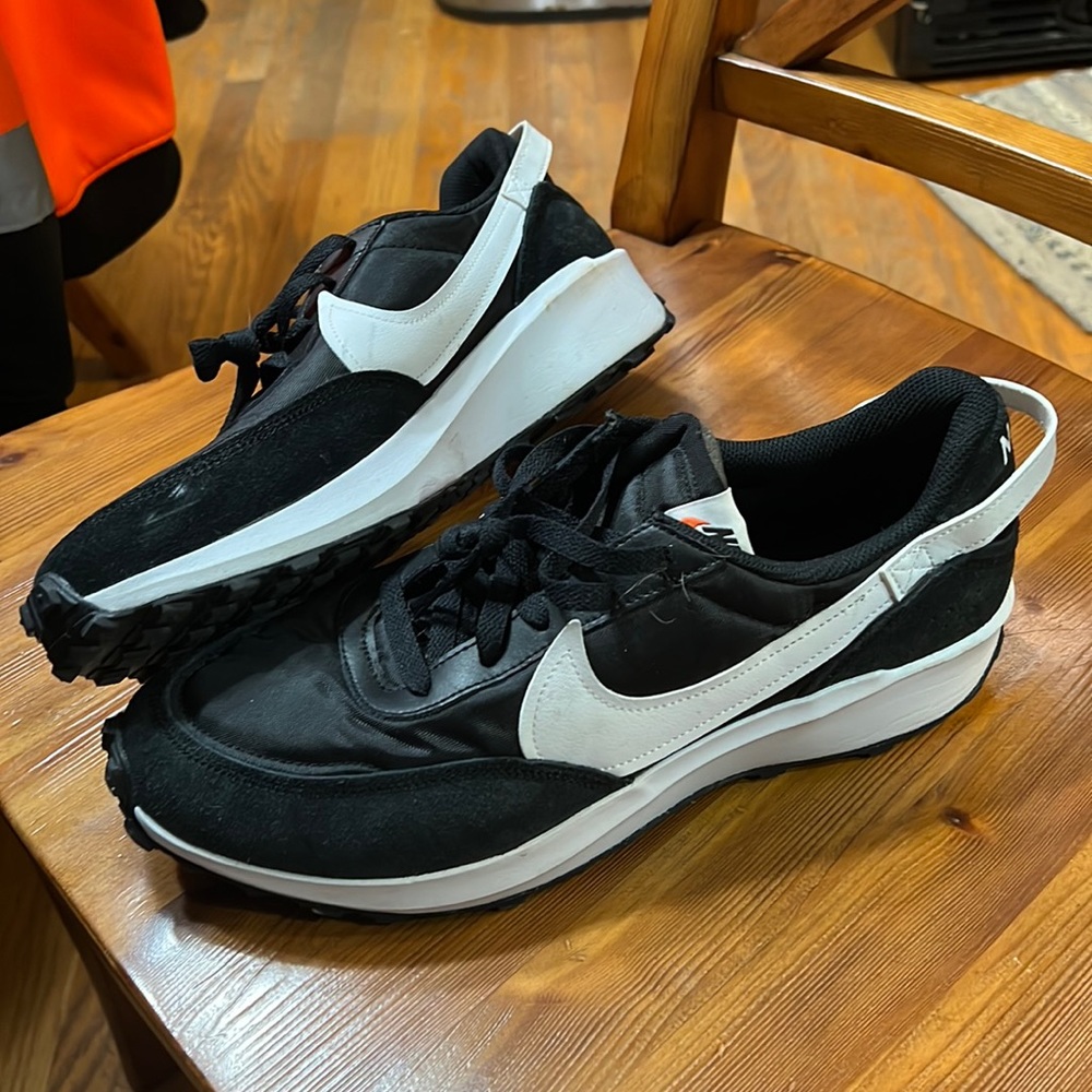 Men’s shoes size 11 never worn